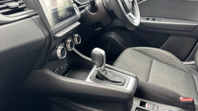 Renault Captur 1.6 E-TECH Hybrid 145 Iconic Edition 5dr Auto Hybrid Hatchback